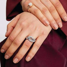 Load image into Gallery viewer, Pomellato Catene White Gold Ring Diamonds-image6