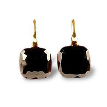 Load image into Gallery viewer, Pomellato Nudo Classic Hook Earrings Garnet - Luce Jewelry