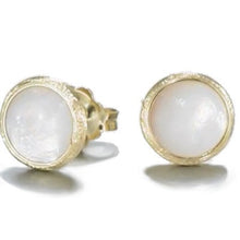 Load image into Gallery viewer, Marco Bicego Jaipur Color 18K Yellow Gold and Mother of Pearl Large Stud Earrings - Luce Jewelry
