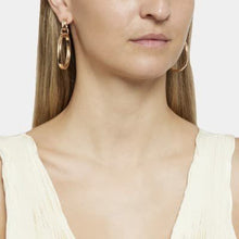 Load image into Gallery viewer, Pomellato Iconica Circle Drop Earrings - Luce Jewelry
